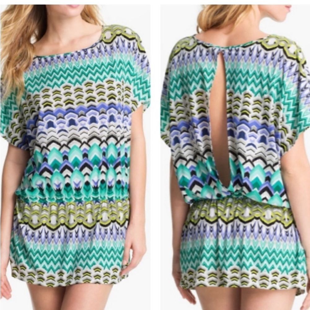 La Blanca Hike In Hawaii Swim Colorful Cover Up